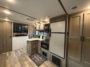 Cozy Camper by UCF