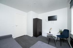 Apartment 1 - Bright & Quiet 2BR Apartment, Near Old Town