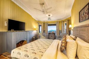 ELIVAAS Signature Beyond the Curb 3- BHK Villa with Private Jacuzzi, Open-air Terrace & Hill Views