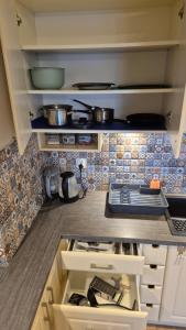 Cozy Vintage Apartment Free Parking