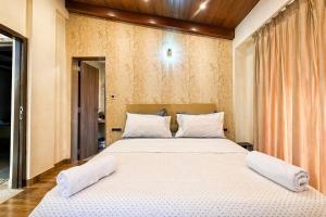 The Golden Crest Villa Private Luxury Villa