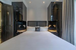 Villa Elysa - Romantic 1BR Retreat 2 Min to Berawa Beach