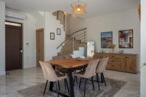 Villa Meli, By Hellocrete