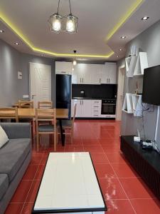 Apartamente Shengjn