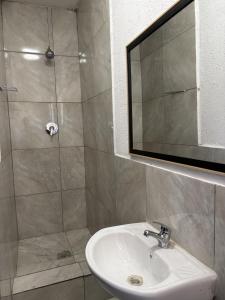 Executive Luxury Room Stylish Pretoria Stay