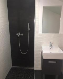 Apartment Vodice - Lovric