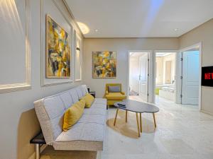 Pearl Home Design and Netflix