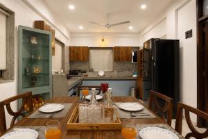 Maison Stardust with Theatre, Big Pool and Garden