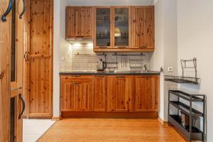 Apartament Przytulny Viva Maria Mountain View & SPA Krzeptówki Zakopane by RentiloPL