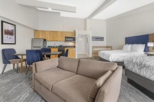 Executive Residency by Best Western Denver East