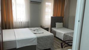 Kenedi Otel