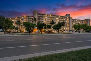 Carlos Pointe #534 Heavenly Sunsets by Sun Palace Vacations