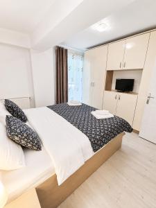 Close to the Airport 15 minutes walk & Therme -SELF CHECK-IN