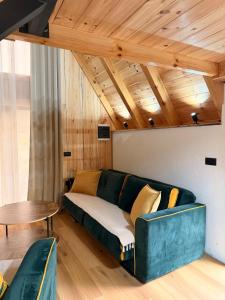 Alvearium Chalets