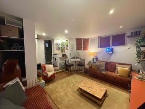 Tiny House Creative Homestay