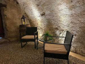 Wellness Suite with Hot Tub & Private Nordic Bath