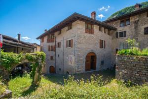 La Madonnina Apartment for 2 in Tenno - Happy Rentals