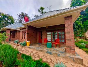 Kijani Pazuri Cottages