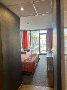 Amaris Apartments
