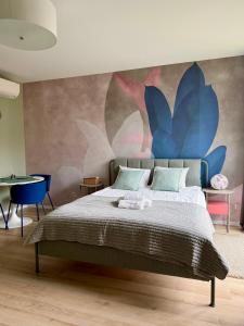The Krochmalna Botanical Suite, Unique Design & View