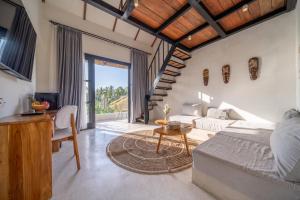 Sarang Apartments - Rice Field Views Stay in the Heart of Ubud