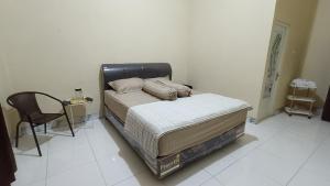 Pink Side Guesthouse