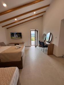 NEW Villa Renata