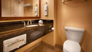 Queen Room with Two Queen Beds - Non-Smoking room in Best Western PLUS Westgate Inn and Suites