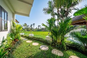 Sarang Apartments - Rice Field Views Stay in the Heart of Ubud