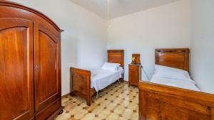 Casedda Gelsomino by Rentbeat