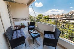 Grey Line Apartment - 15 from Athens center