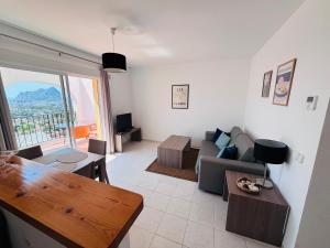 Calpiano Apartment -Imperial Park - Sea View, 6 Pools, Terrace