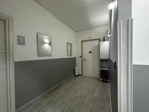Di Vaios Apartments adiacente metro policlinico