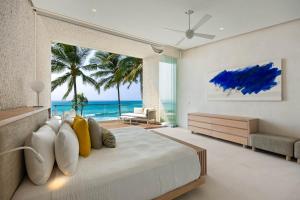 Breeze 5-18, Oceanfront Villa, Infinity Pool