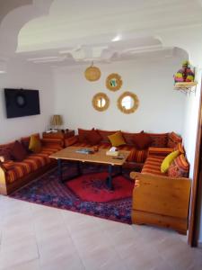 Villa de Charme avec Piscine Privée & Jardin
