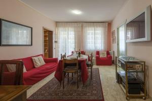 Nice apartment with ac and parking near the spa