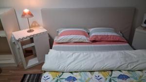 Comfortable room in downtown Porto Q2