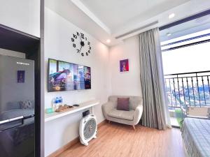 SUNNY HOUSE - Apartment in Vinhomes Green Bay