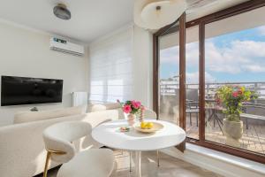TS Gold New Town Apartment & free private parking