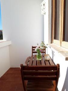 Apartment with Balcony - 5 min Walk to the Beach & Restaurants