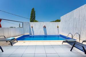 Villa Aura