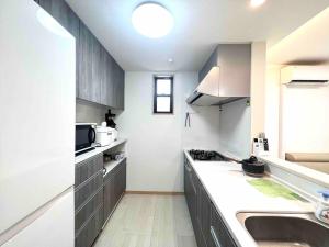 Tsutenkaku Shinsekai 3LDK Newly Built 3-Story Single-Family Building 110sqm - Hanamitayi