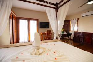 Hidden Jewel Boutique Hotel