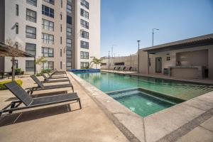 Apartamento equipado, piscina, padel y gimnasio