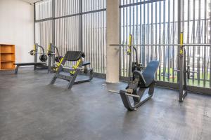 Apartamento equipado, piscina, padel y gimnasio