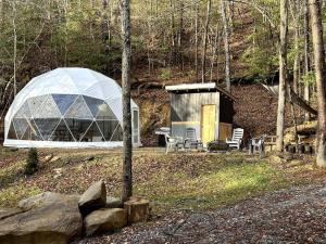 The Perch Glamping by Rafting