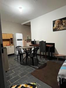 Loft 4 Mobiliado e Individual com Garagem 3min do centro