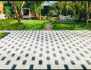 Hiriketiya Hildon White Villa