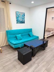 Appartement Moderne avec Vue sur Mer à Ouréah