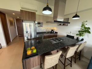 Luxury apartment five minutes by car from the beach